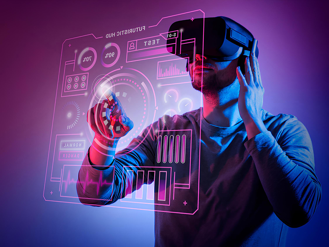 Man wearing VR glasses.